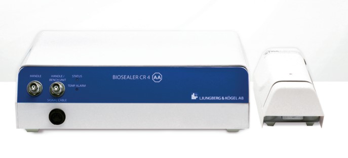 20240312-1502-8465-Seladora-de-Tubos-PVC-de-Bancada-para-Banco-de-Sangue-com-Selagem-Manual---Biosealer-CR-4-AA3365.jpg