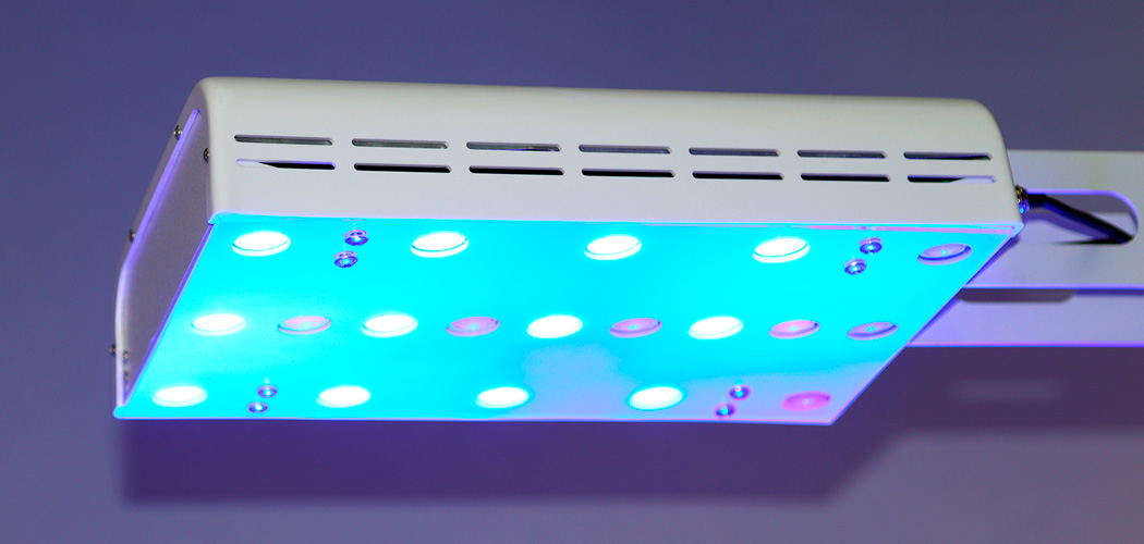 20250909-1631-11086-Fototerapia-Neonatal-Super-LED-de-Alta-Intensidade-com-Berco-Articulado4306.jpg