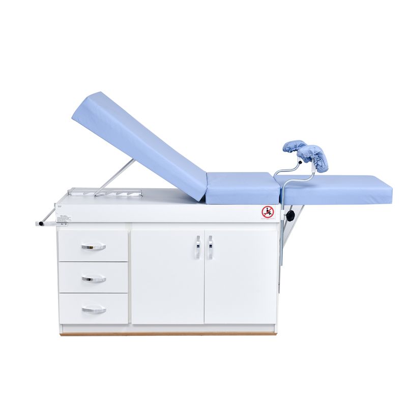 20251119-1127-11475-Mesa-Ginecologica-Luxo--Gabinete-em-MDF-com-Portas--Gavetas-e-Cuba-em-Aco-Inox4976.jpg